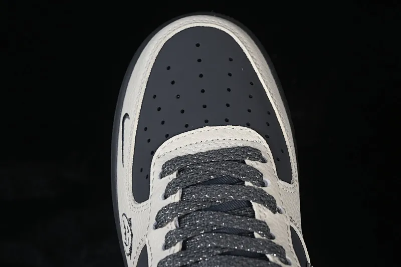 All categories Nk Air Force 1 Air Force series Nk Air Force 1 Low Air Force low-top Nike Air Force 1'07 Low joint white and black graffiti Air Force 1 low-top casual sneakers XL1979-130